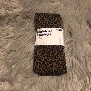 Leopard high rise leggings